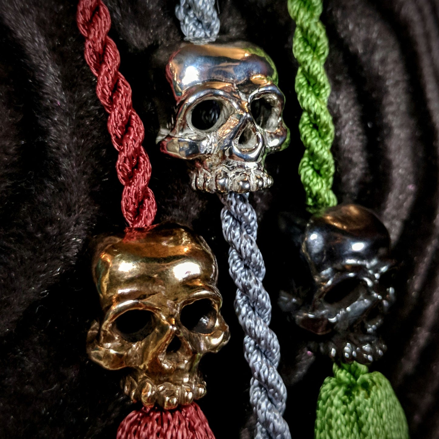 Bronze Skull Tassel Pin