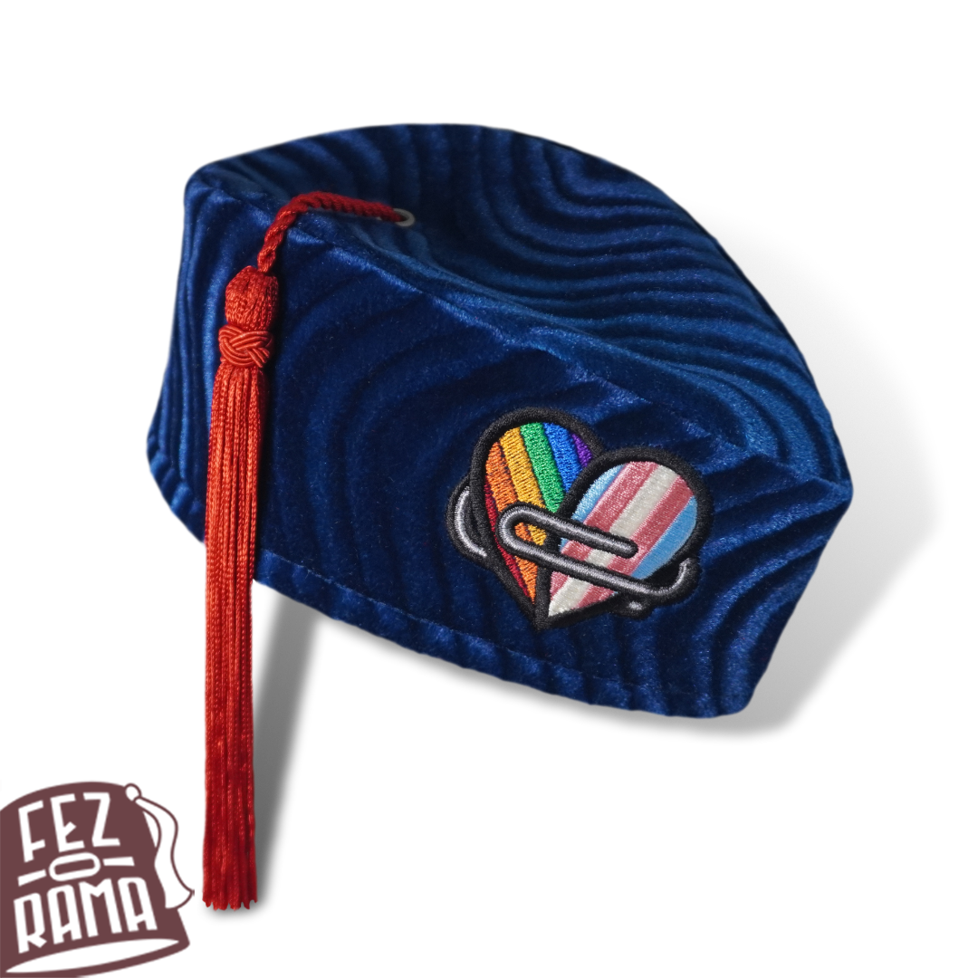 Pride Heart Clip Chapeau